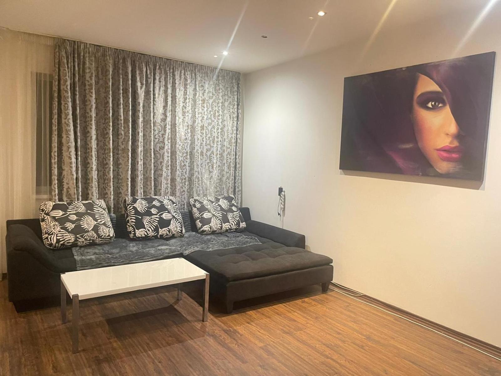 Amr Luxe Apartament Bucureşti